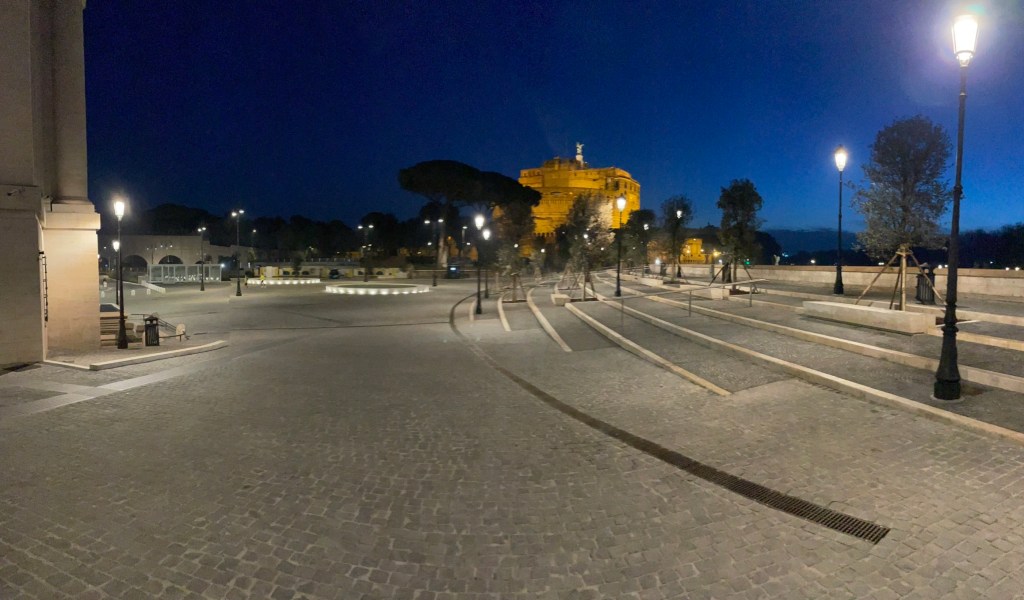 newly constructed Piazza Pia